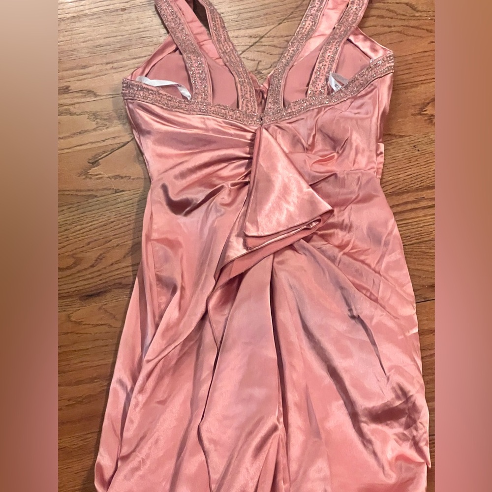 Elegant Pink Satin Prom Dress - Picture 6 of 10
